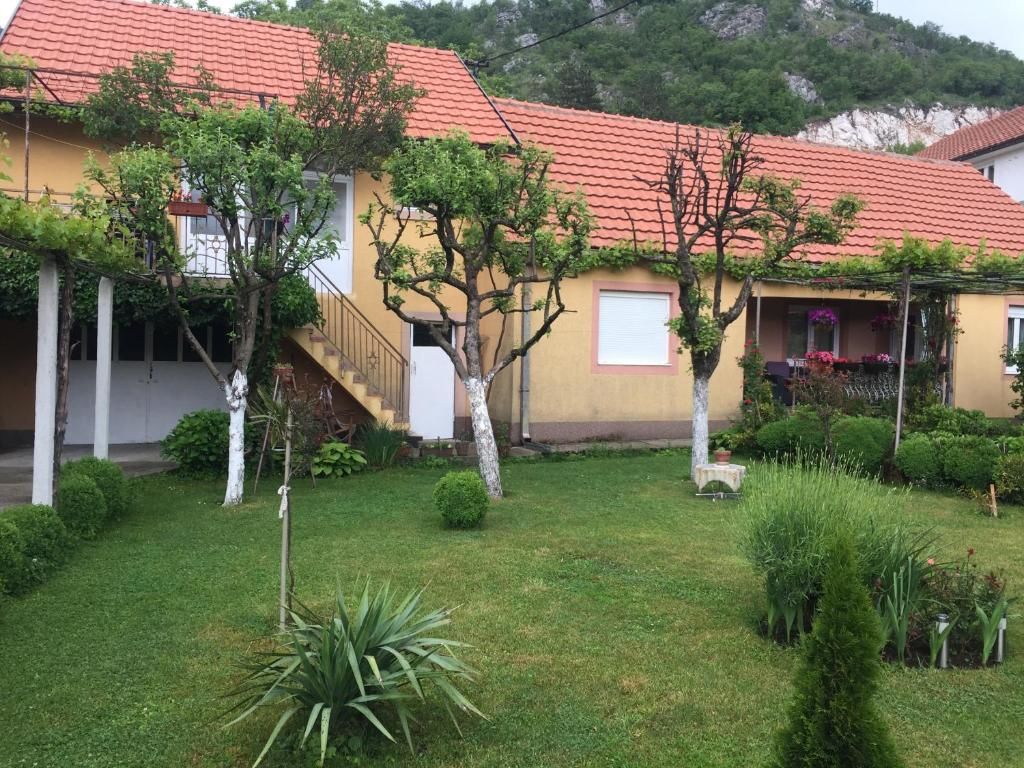 Апартаменты Apartman Lili Цетине-72